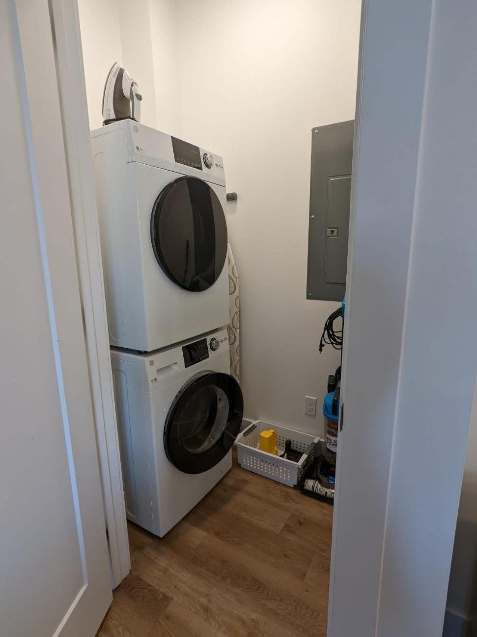 Location Location - Capri Condo 212 Traverse City Kültér fotó